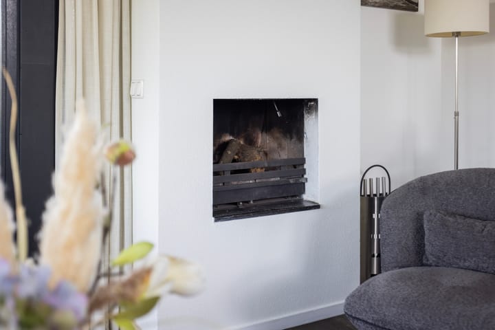 Foto 15 van Jongebuorren 46