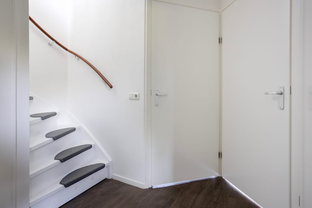 Foto 17 van Jongebuorren 46