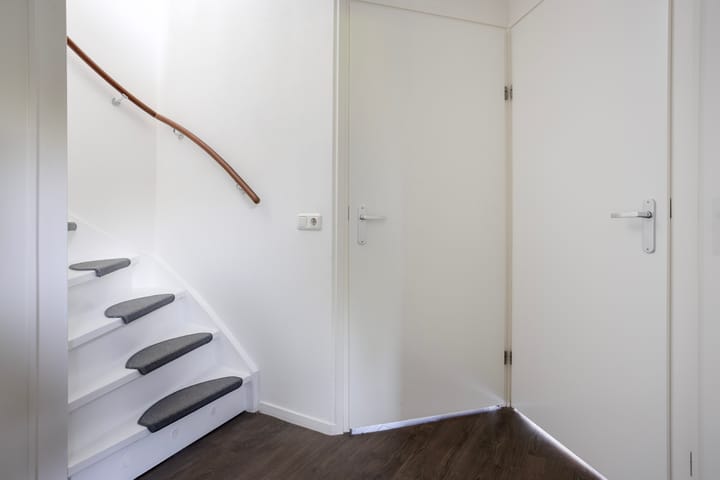 Foto 17 van Jongebuorren 46