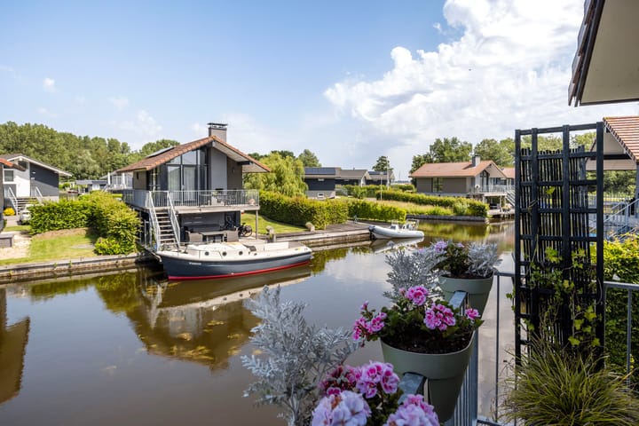 Foto 33 van Jongebuorren 46