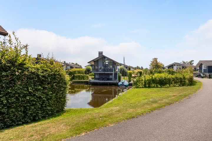 Foto 39 van Jongebuorren 46