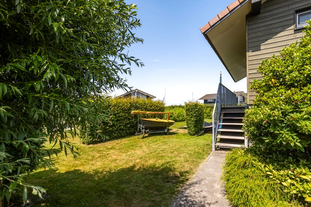 Foto 41 van Jongebuorren 46