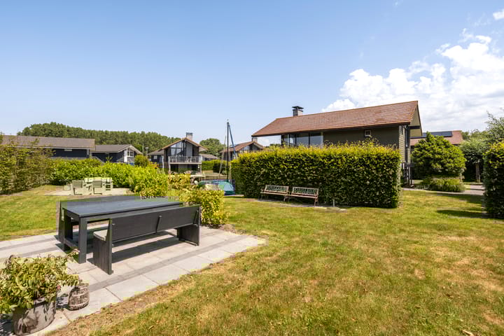 Foto 44 van Jongebuorren 46