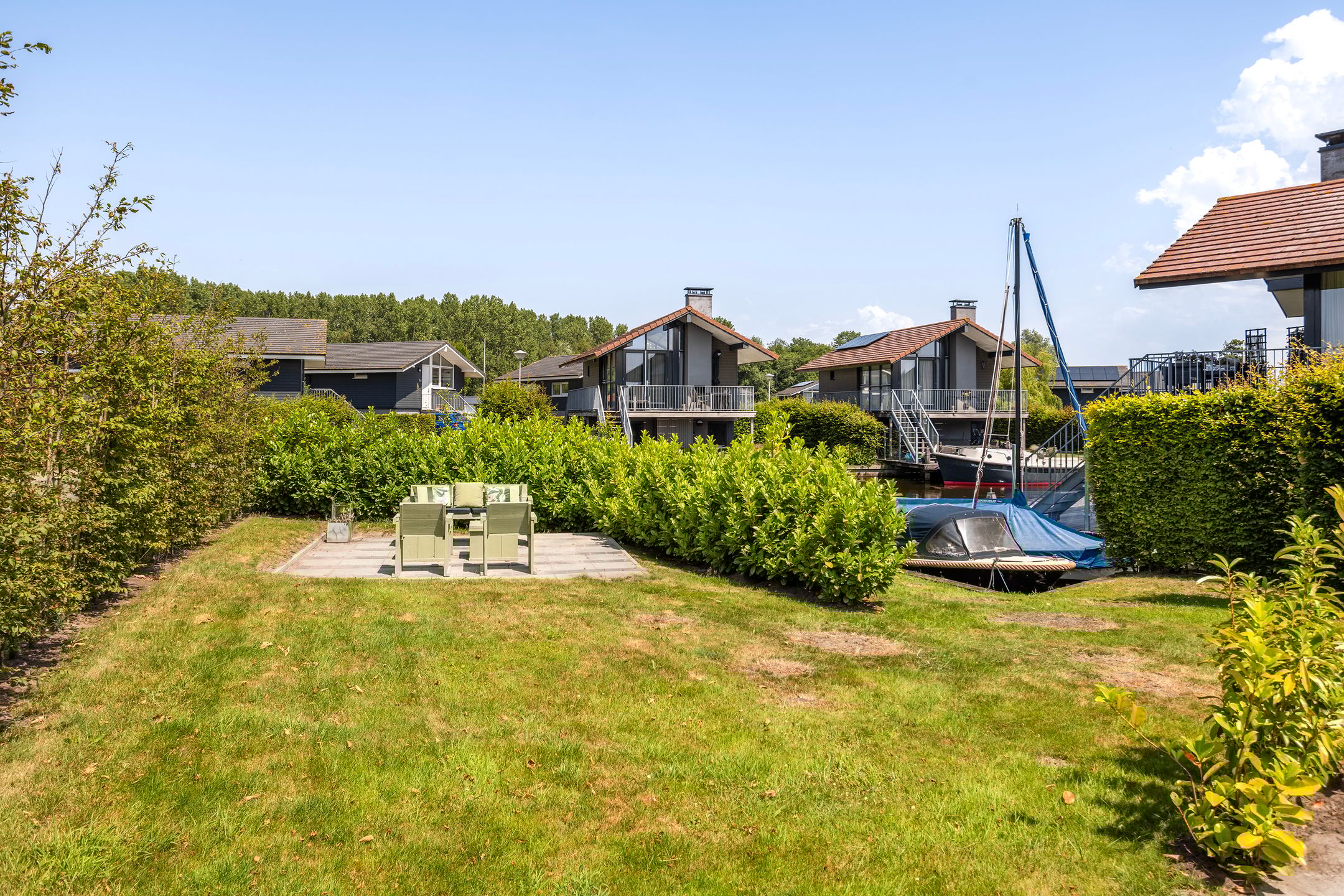 Foto 45 van Jongebuorren 46