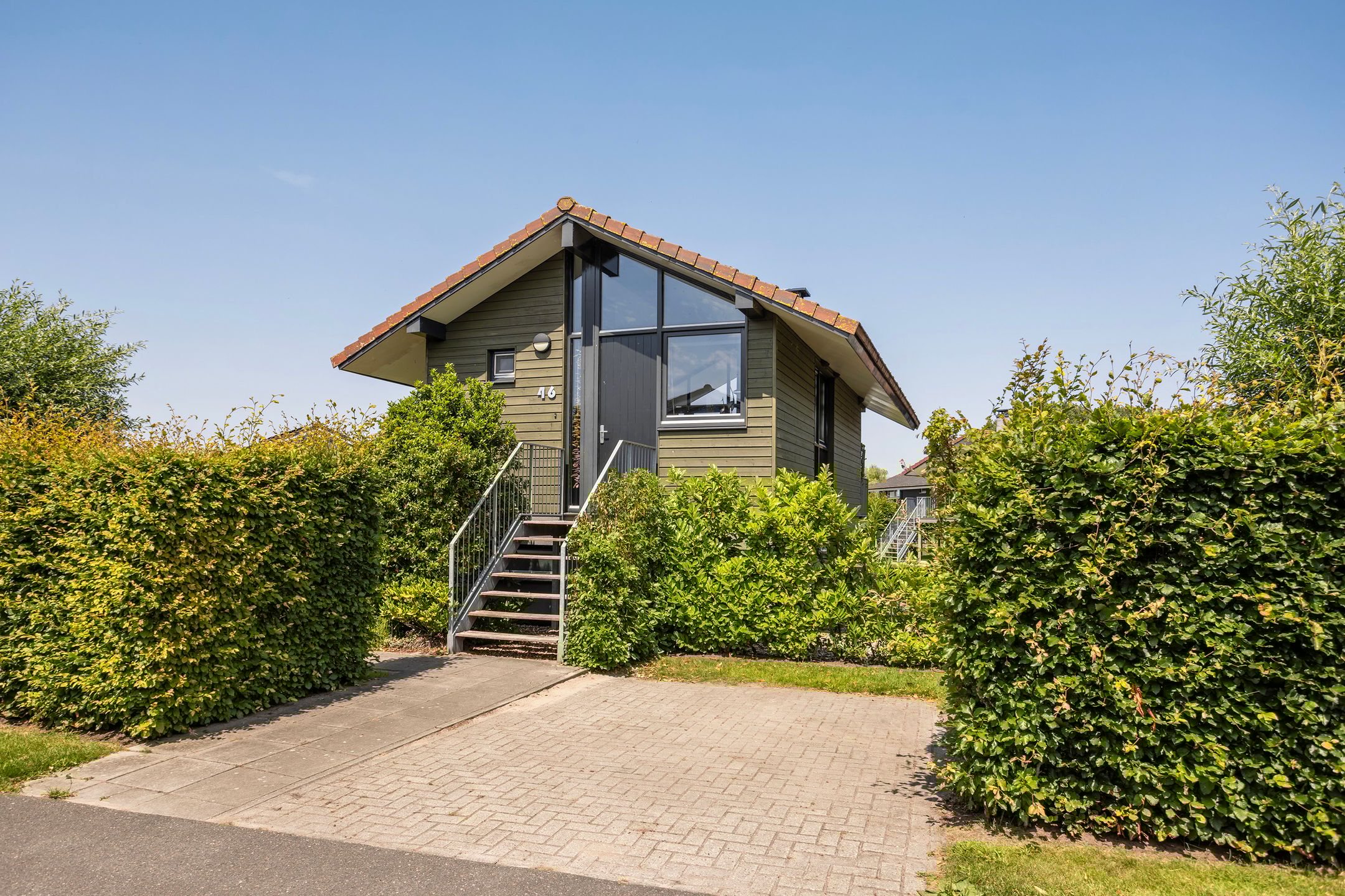 Foto 48 van Jongebuorren 46