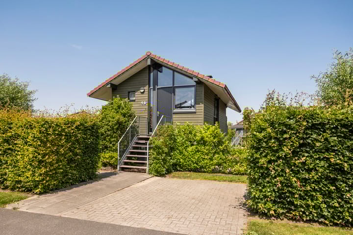 Foto 48 van Jongebuorren 46