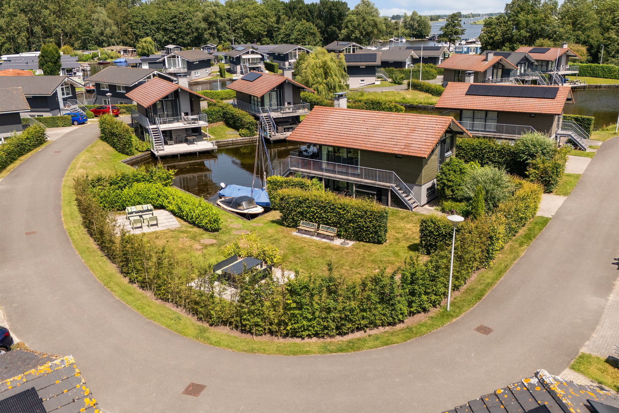 Foto 54 van Jongebuorren 46