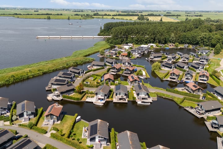 Foto 55 van Jongebuorren 46