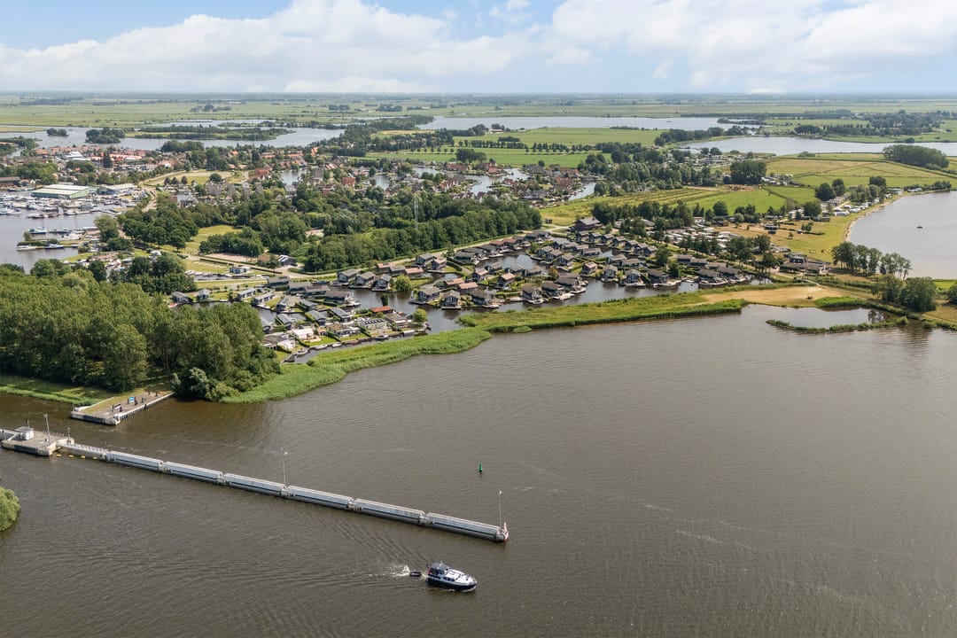 Foto 58 van Jongebuorren 46