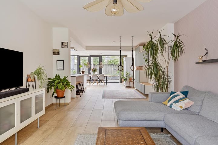 Foto 8 van Rochusstraat 4