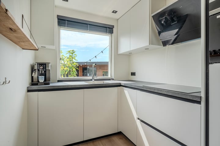 Foto 3 van Emmakade 66