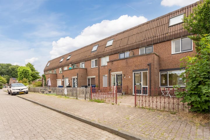 Foto 2 van Bosgouw 157