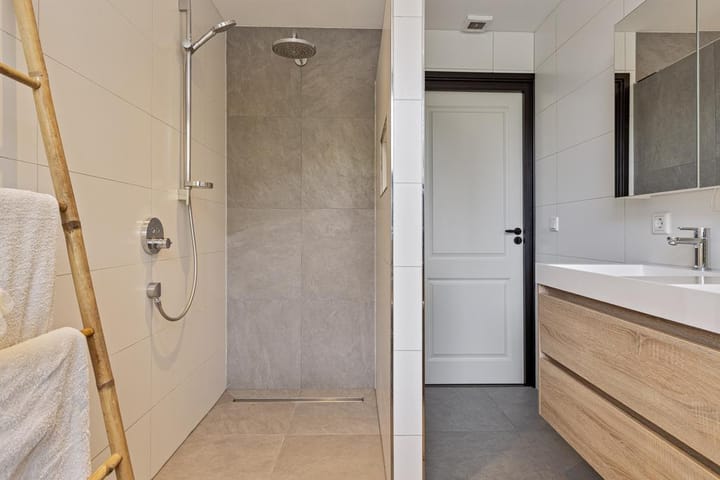 Foto 25 van Rochusstraat 4