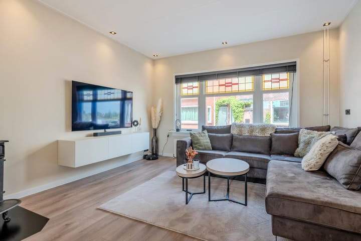 Foto 10 van Emmakade 66