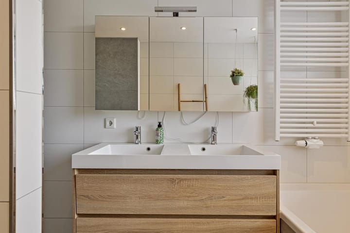 Foto 24 van Rochusstraat 4