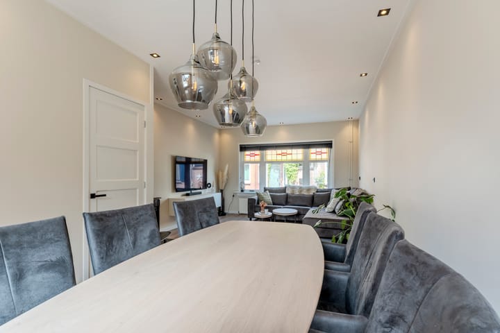 Foto 15 van Emmakade 66