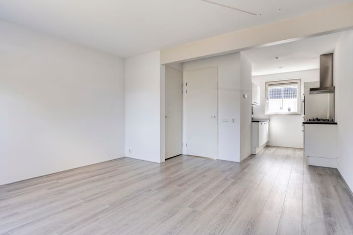 Foto 2 van Van Eyckstraat 47