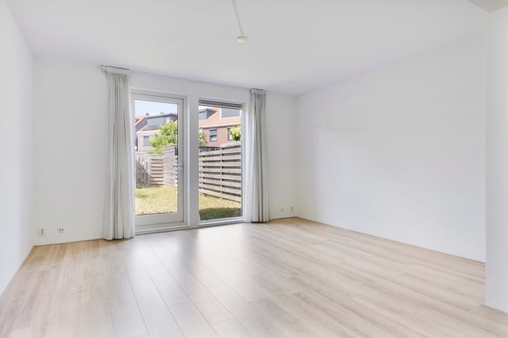 Foto 7 van Van Eyckstraat 47