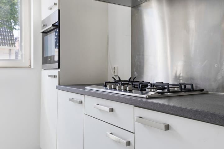 Foto 10 van Van Eyckstraat 47