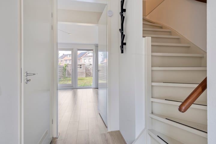 Foto 13 van Van Eyckstraat 47