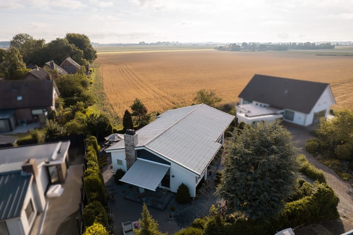 Photo 2 of Eikenstraat 15