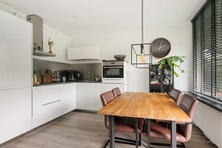 Foto 5 van Louvre 170