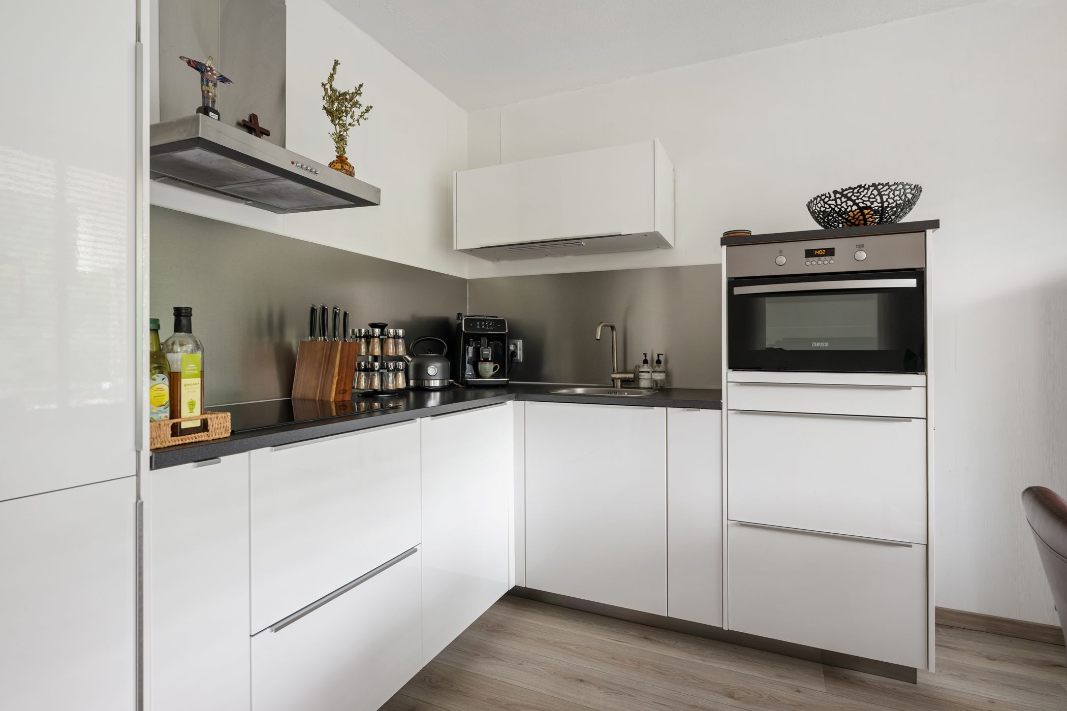 Foto 6 van Louvre 170