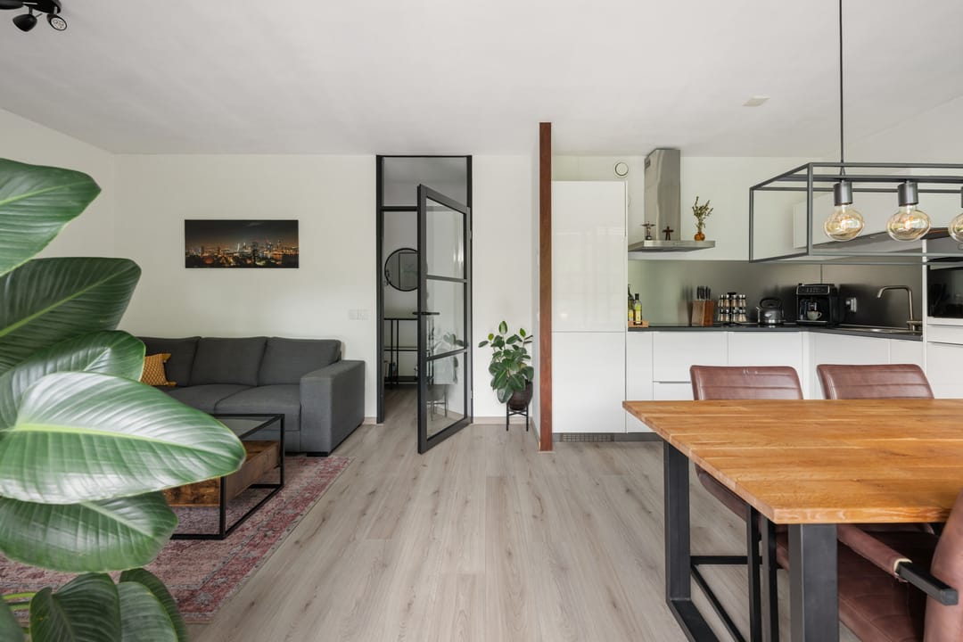 Foto 8 van Louvre 170