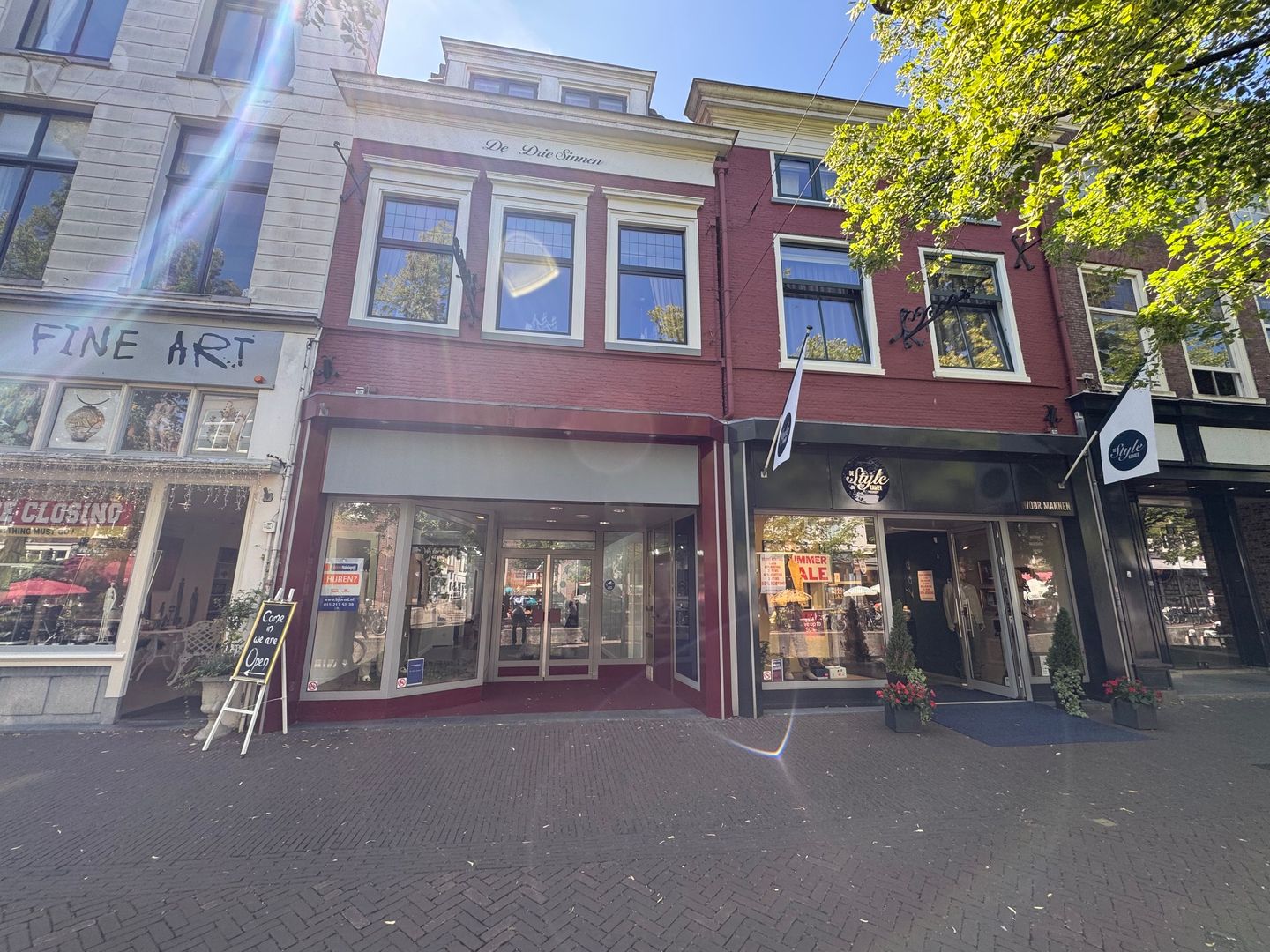 Bekijk foto 1 van Hippolytusbuurt 31