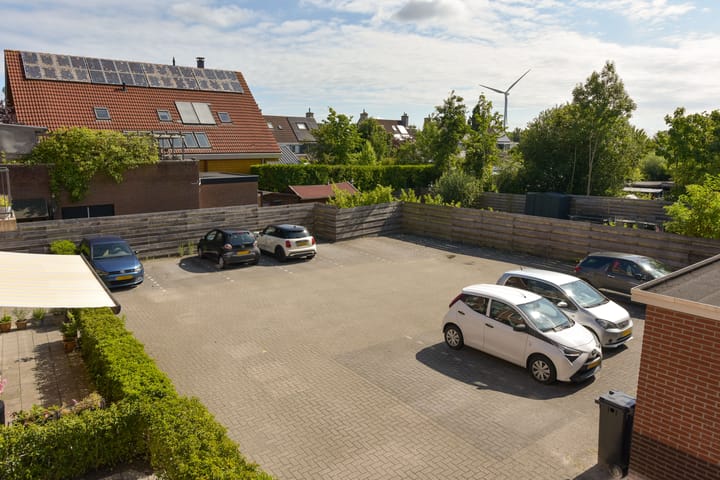 Foto 30 van Hofland 8-A