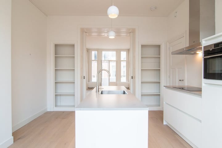 Foto 8 van Valeriusstraat 239-3