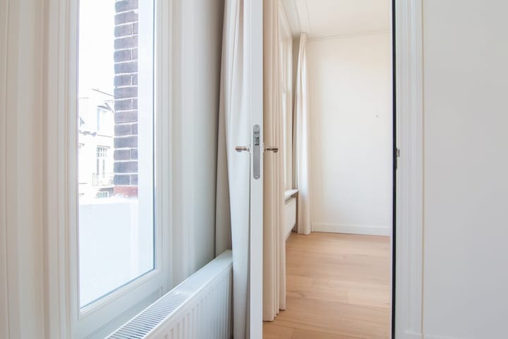 Foto 13 van Valeriusstraat 239-3