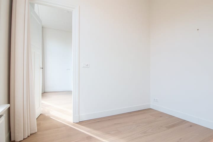 Foto 16 van Valeriusstraat 239-3