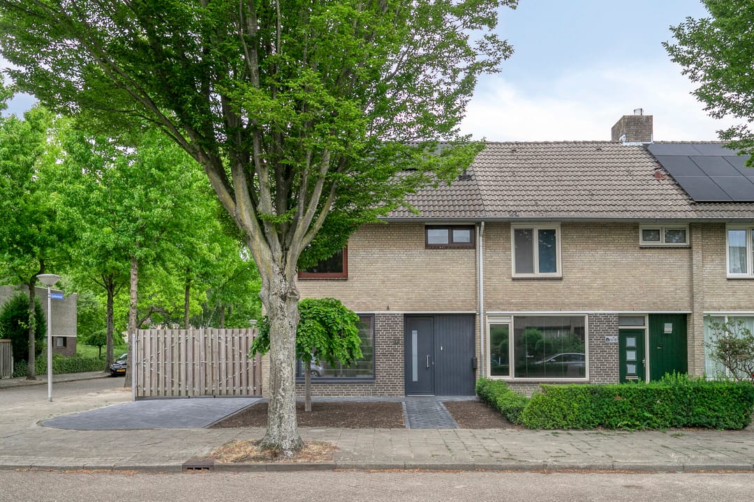 Photo 8 of Frambozenstraat 12