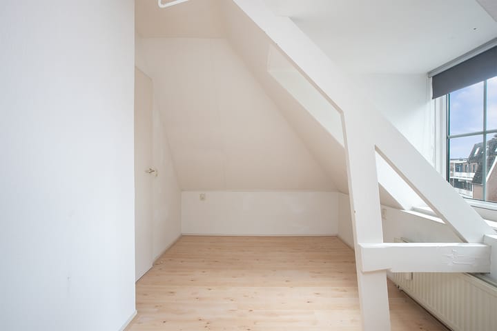 Foto 24 van Kapelstraat 47