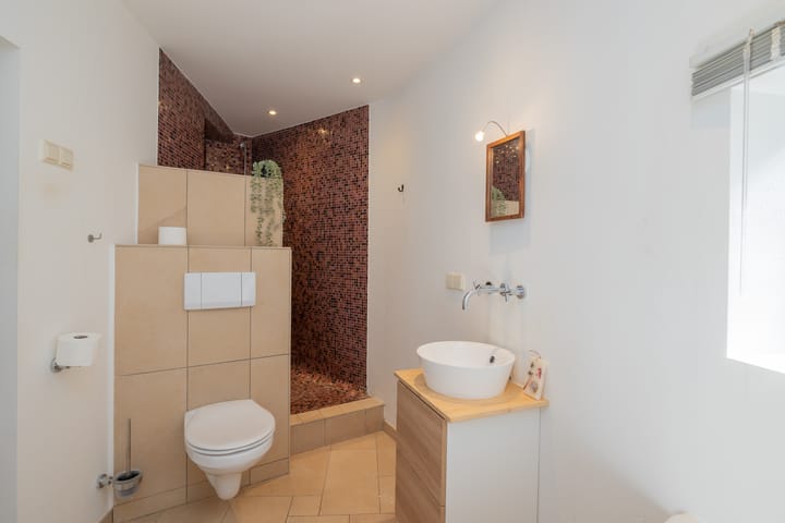 Foto 23 van Diaconiehuisstraat 36-B