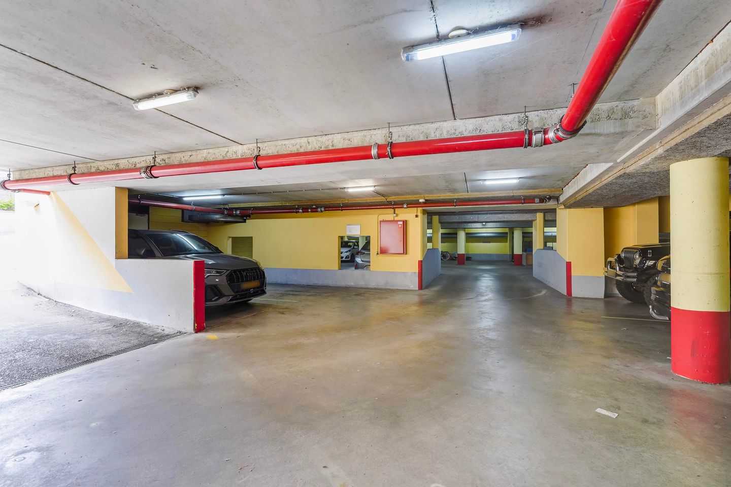 Foto 5 van Raadhuisplein 6