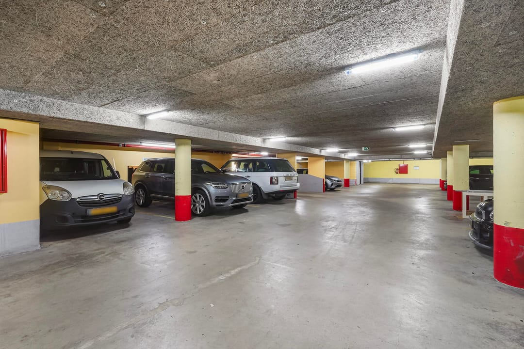 Foto 11 van Raadhuisplein 6