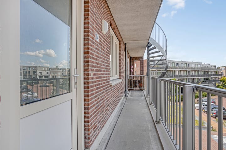 Foto 24 van Pleinbuurt 14