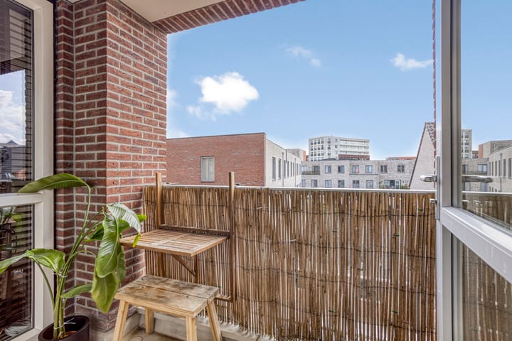 Foto 6 van Pleinbuurt 14