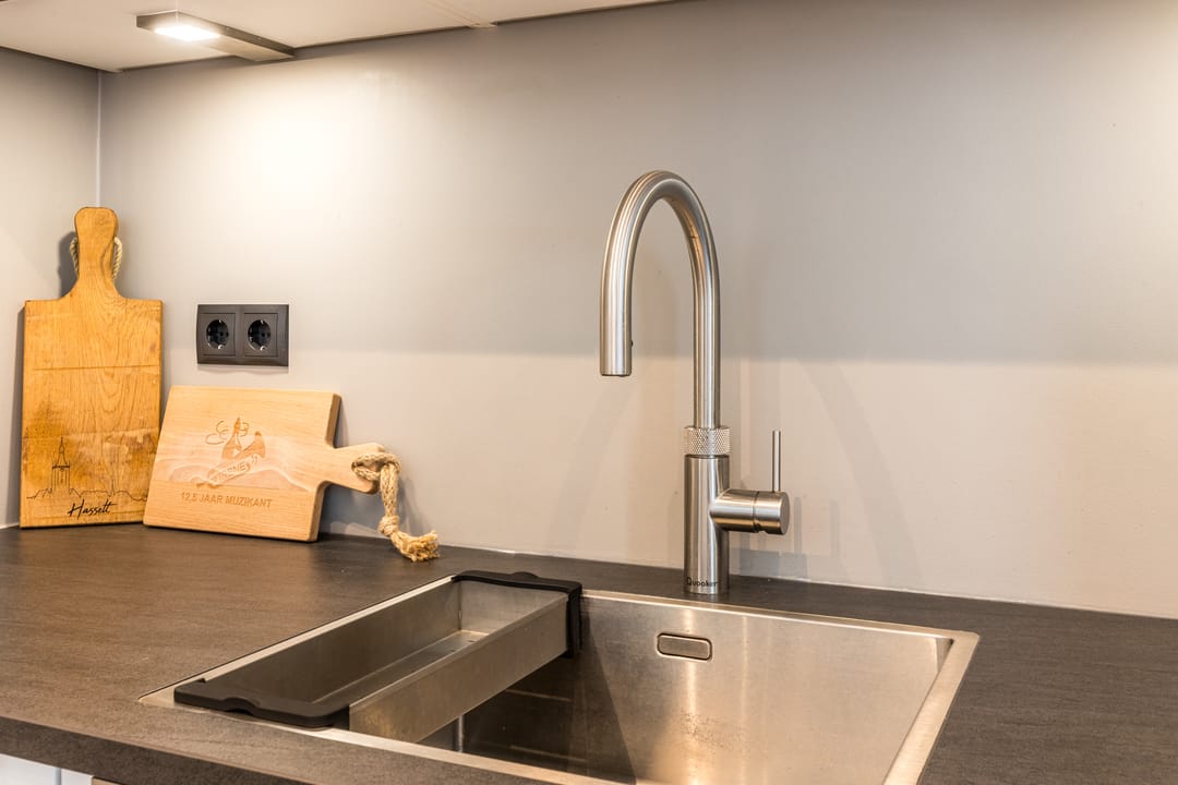 Photo 16 of Schuttevaer 93