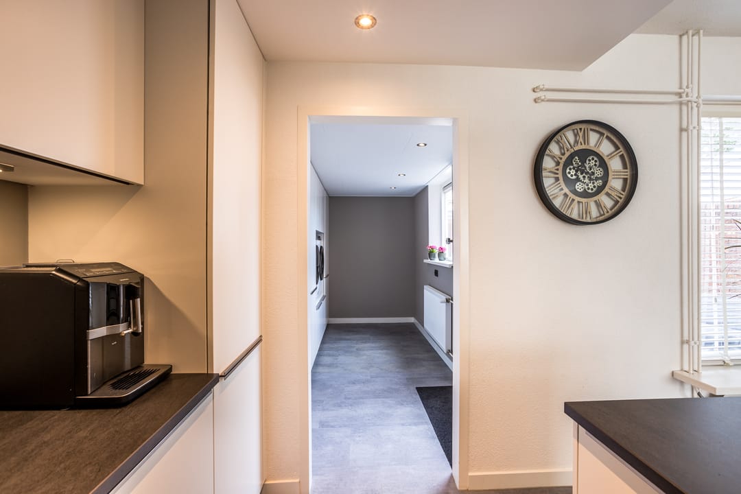 Photo 17 of Schuttevaer 93