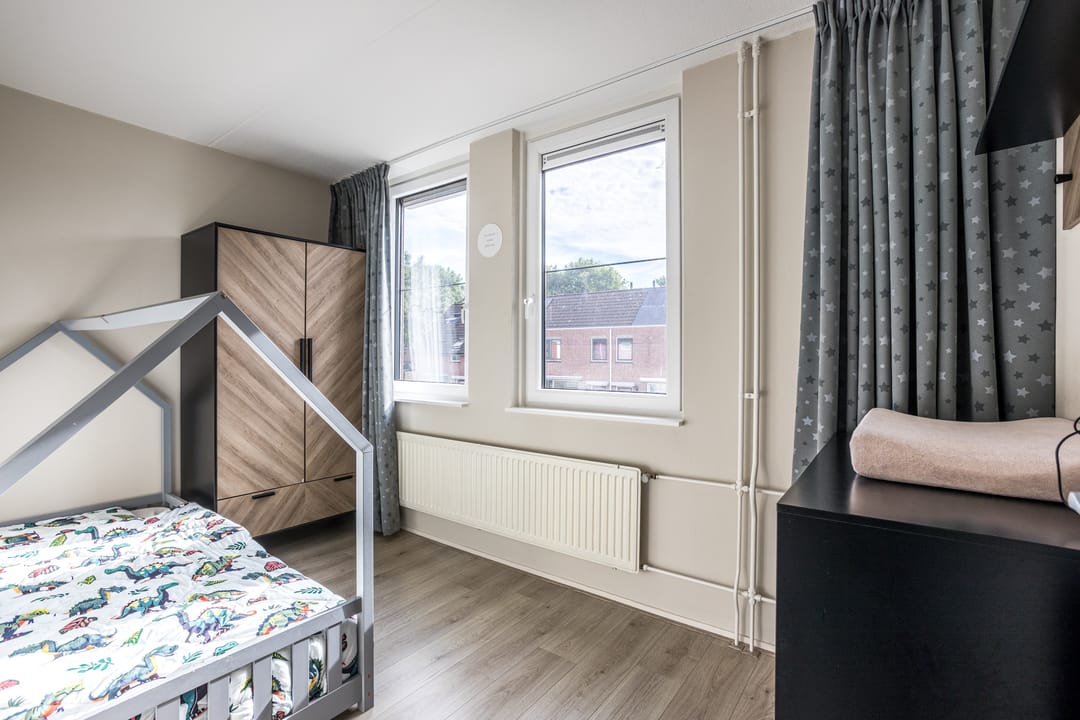 Photo 32 of Schuttevaer 93