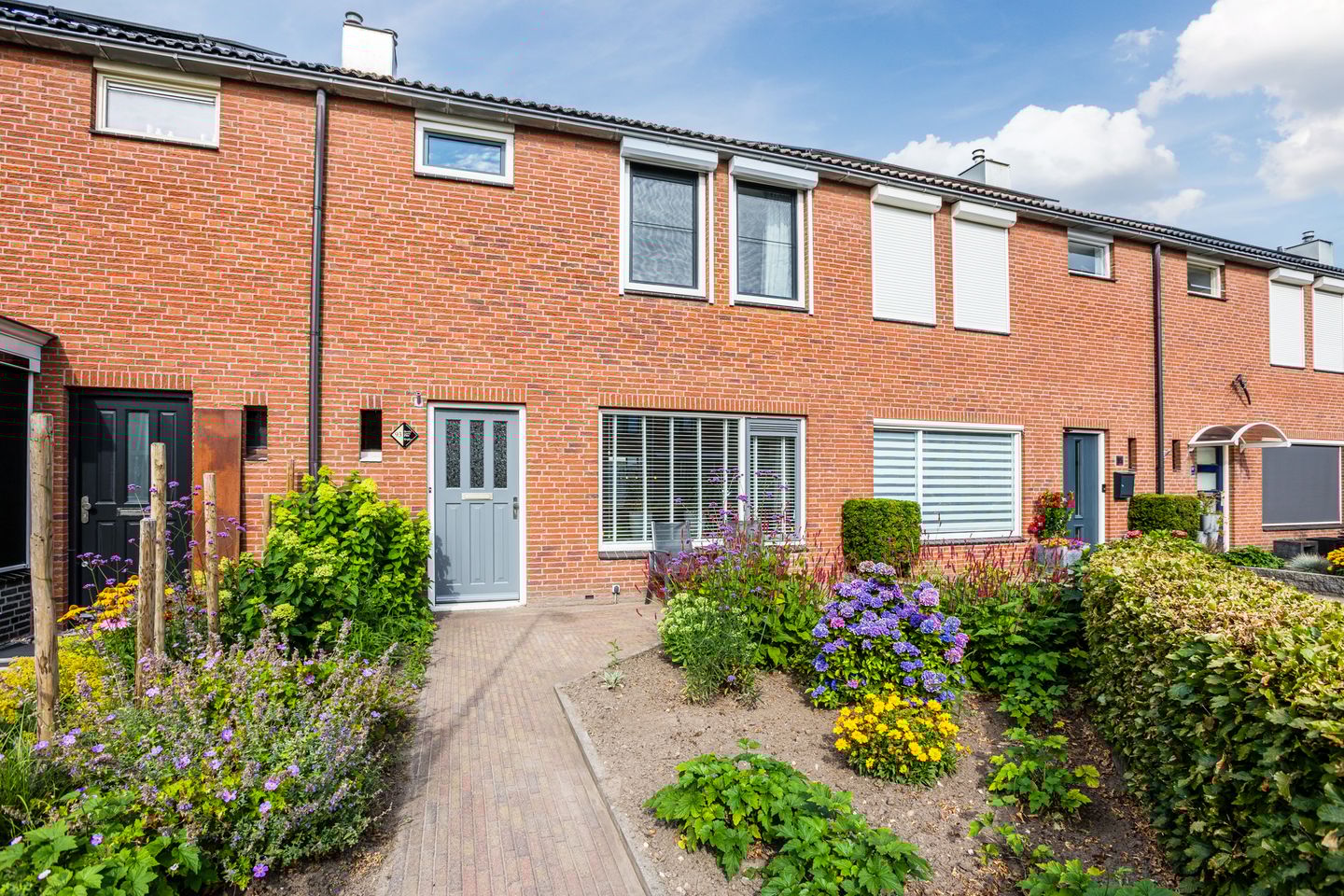 Photo 55 of Schuttevaer 93