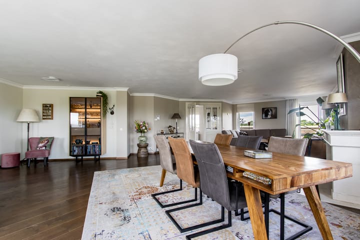 Foto 15 van Meidoornhof 27