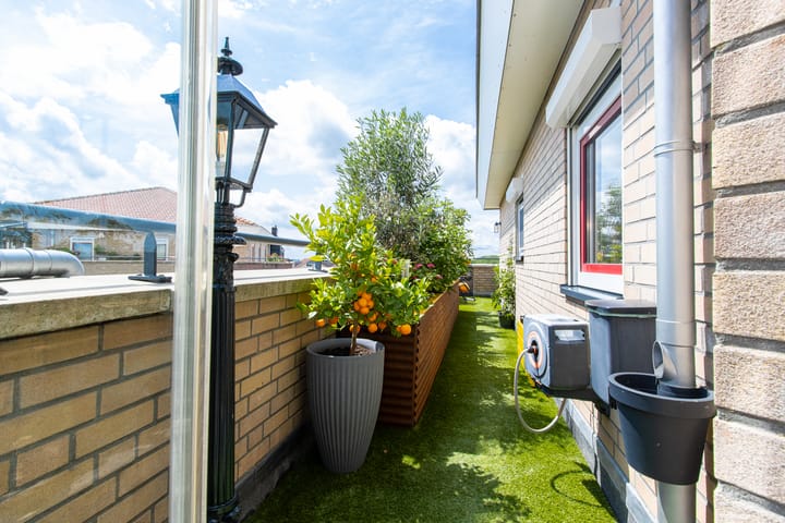 Foto 37 van Meidoornhof 27