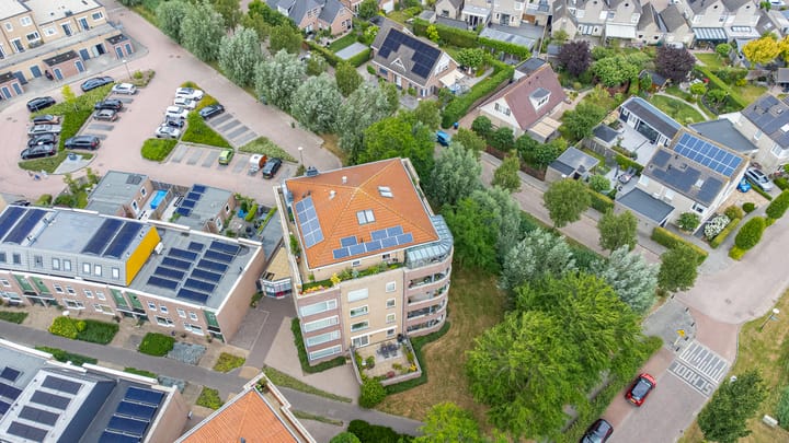 Foto 48 van Meidoornhof 27