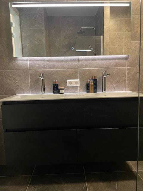 Foto 17 van Markendaalseweg 74-A3