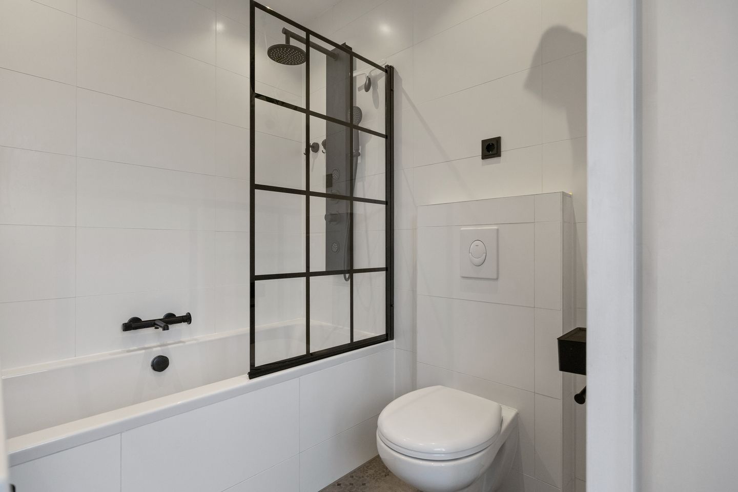 Photo 10 of Jonkerstraat 29