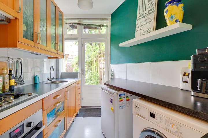 Photo 11 of Herman Modedstraat 35